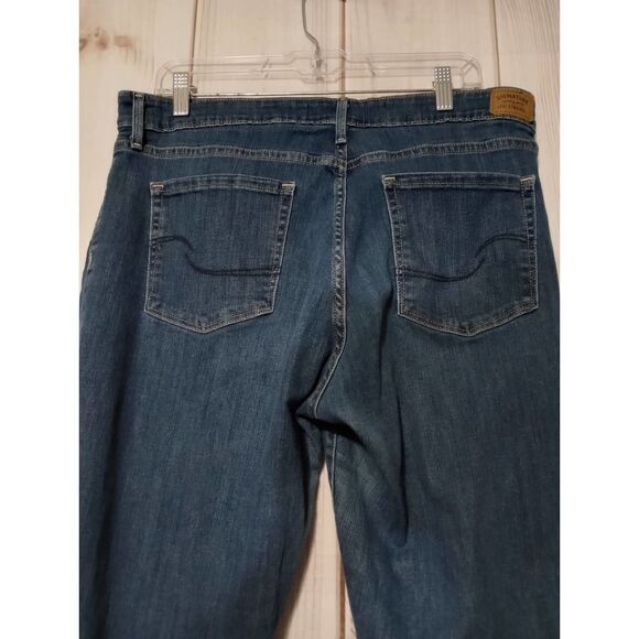 Levi's Jeans Ladies 16 33 Mid Rise Bootcut - Picture 3 of 8